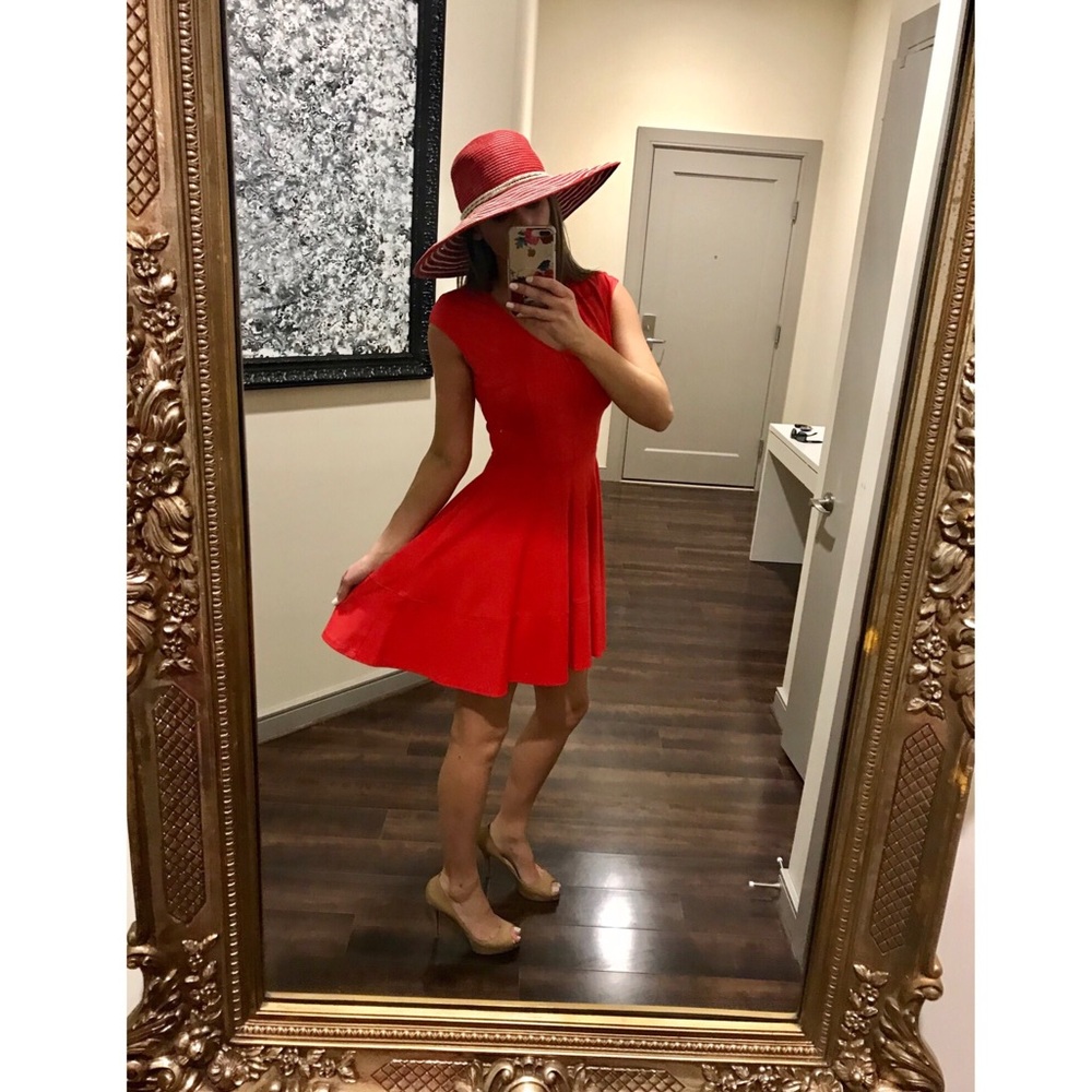NEW Red Flowy Fitted BAR III Nordstrom Dress Small